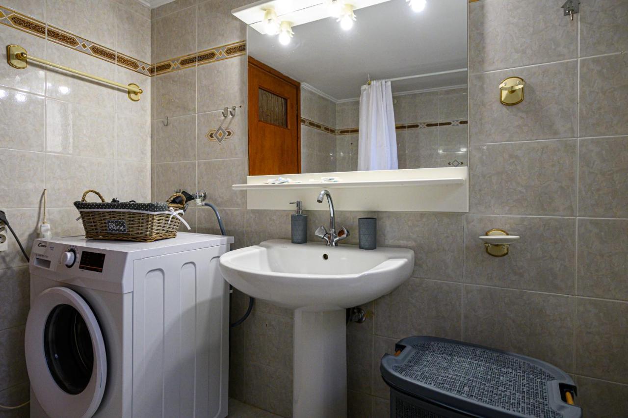 Oliva Apartment Kalamata Bagian luar foto